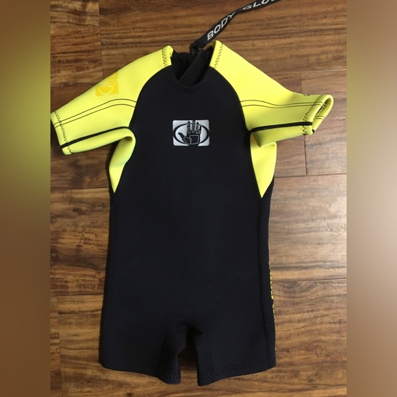 Body Glove Yellow and Black Short Sleeve Wetsuit - Picture 1 of 5